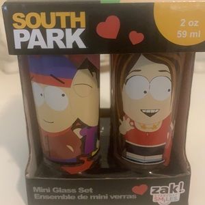 South Park 2 oz / 59 ml Set of (4) Brand New Mini Glass Set.